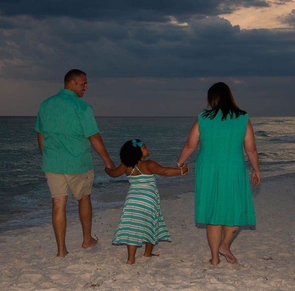 Meet your Posher, Brandy - Picture 1 of 1